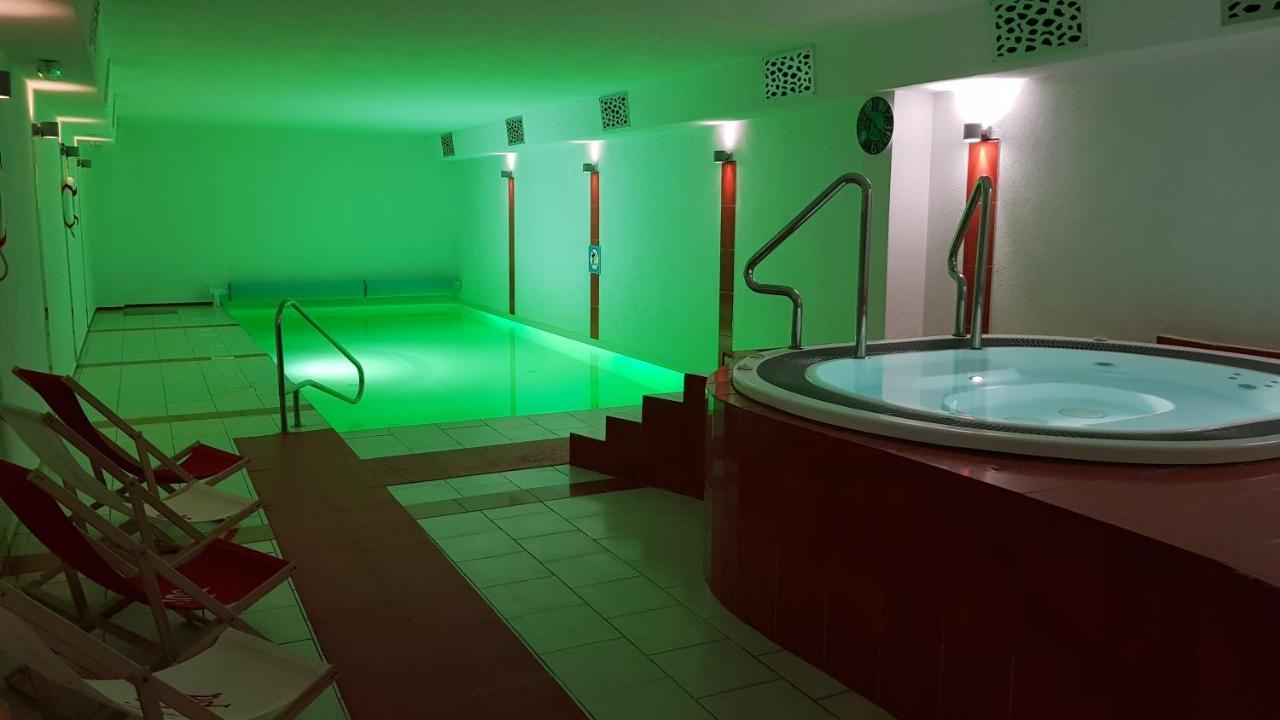 阿卡马林Spa旅馆 尼彻兹 外观 照片